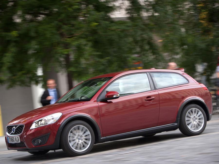  Volvo C30 D4 2010 года  (UK) (фото 4 из 8)